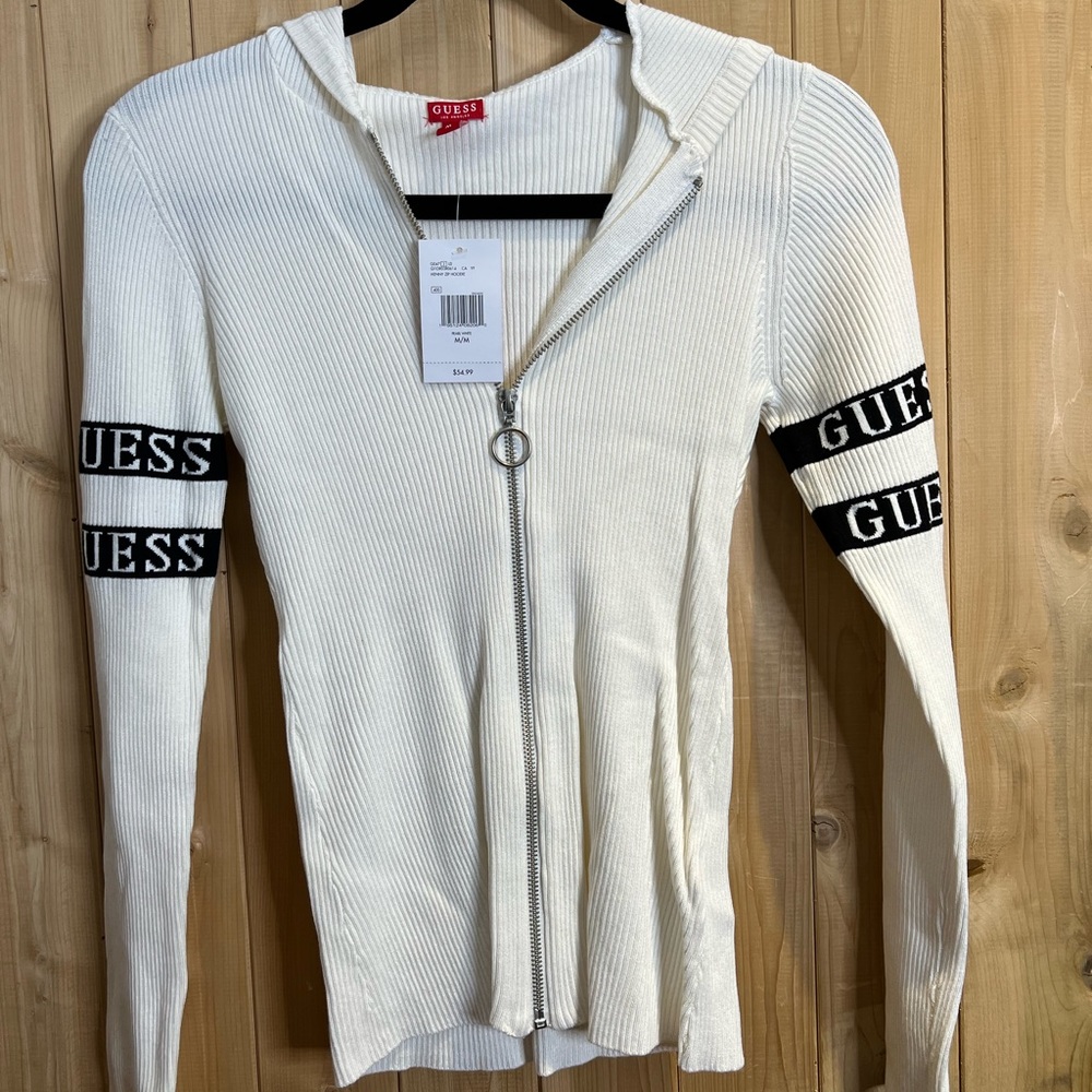 NWT - GUESS hooded top (M)